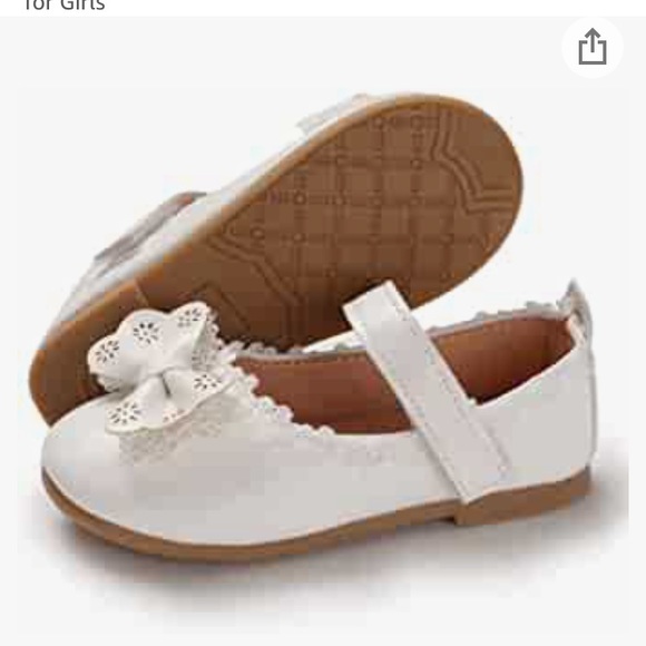 6T off white Mary Janes - Picture 10 of 10